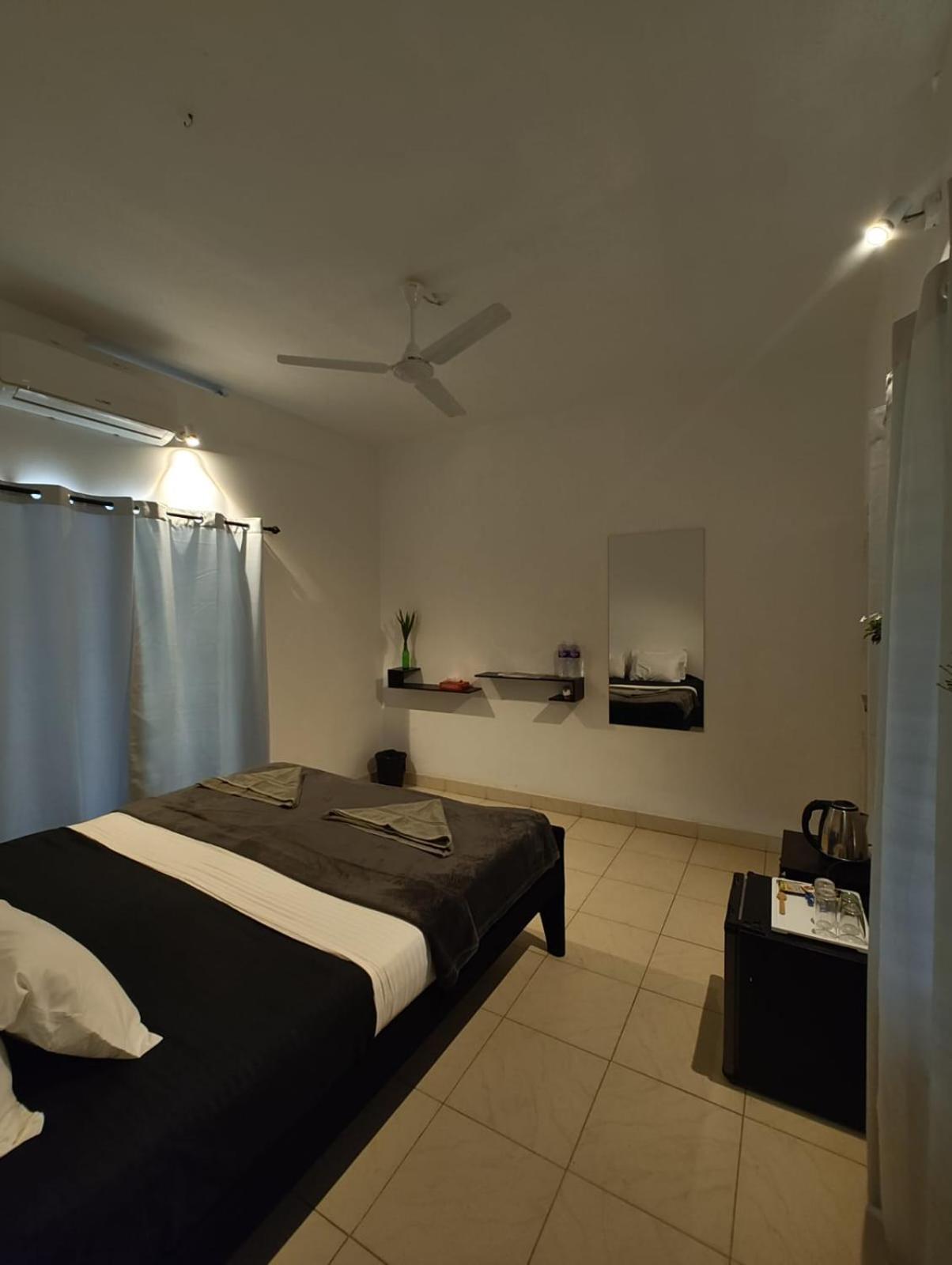 Satta Beach Deluxe Varkala Oda fotoğraf